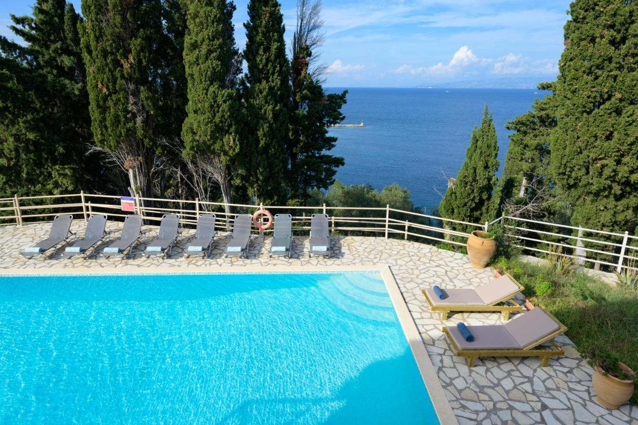 Pangolas Apartments Paxos Longós Exteriör bild