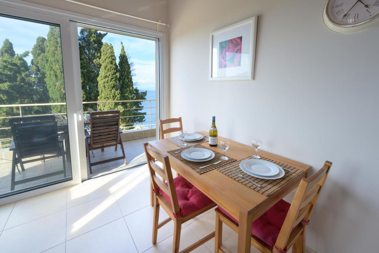 Pangolas Apartments Paxos Longós Exteriör bild