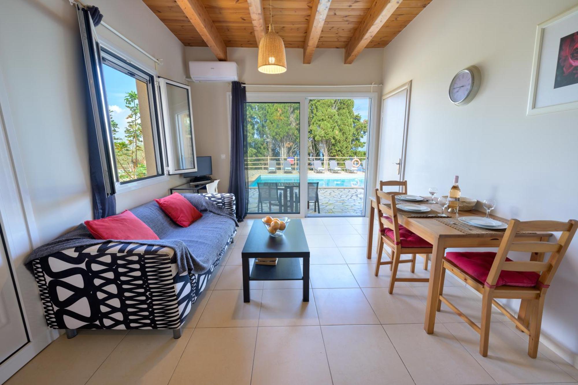 Pangolas Apartments Paxos Longós Exteriör bild